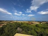 Girne/Karsıyaka'da Satılık 3540 m2 Muhteşem Lokasyonda Arazi