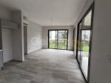 Girne Alsancak’ta Satılık 2+1 Daire – Dağ ve Deniz Manzaralı Lüks Yaşam!