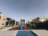 Gırne Alsancak Merıt Oteller Bolgesınde Satılık 2+1 daıreler