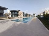Gırne Alsancak Merıt Oteller Bolgesınde Satılık 2+1 daıreler