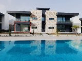 Gırne Alsancak Merıt Oteller Bolgesınde Satılık 2+1 daıreler