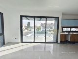 Gırne Alsancak Merıt Oteller Bolgesınde Satılık 2+1 daıreler