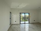 Girne-Alsancak’ta satılık 3 + 1 villa