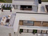 Girne/Arapköyde satılık 4+1 özel havuzlu villa
