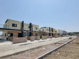 GIRNE BOGAZDA SATILIK TURK KOCANLI DUBLEKS IKIZ VILALAR