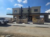 GIRNE BOGAZDA SATILIK TURK KOCANLI DUBLEKS IKIZ VILALAR