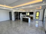 Çatalköy'de satılık özel havuzlu 5+2 villa