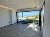 Çatalköy'de satılık özel havuzlu 5+2 villa