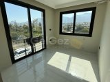 Girne/Çatalköy’de satılık 4+1 özel havuzlu lüks villa