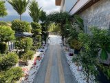 Girne/Çatalköyde satılık 6+2 özel havuzlu villa