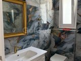 Girne/Çatalköyde dağ ve önü kapanmaz deniz manzaralı 9+2 satılık villa