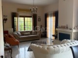 Girne/Edremitte satılık 3+1 özel havuzlu villa