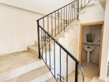 Girne Edremit'te 4+1 Özel Havuzlu Satılık Villa
