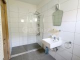 Girne Edremit'te 4+1 Özel Havuzlu Satılık Villa