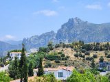 Girne Edremit'te 4+1 Özel Havuzlu Satılık Villa