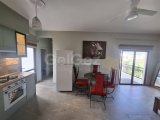 Girne/Esentepede satılık havuzlu site içi 2+1 Penthouse daire