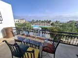 Girne/Esentepede satılık havuzlu site içi 2+1 Penthouse daire