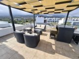 Girne/Esentepede satılık havuzlu site içi 2+1 Penthouse daire