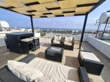 Girne/Esentepede satılık havuzlu site içi 2+1 Penthouse daire