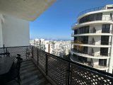Girne merkezde satılık 1+1 lüks Daire