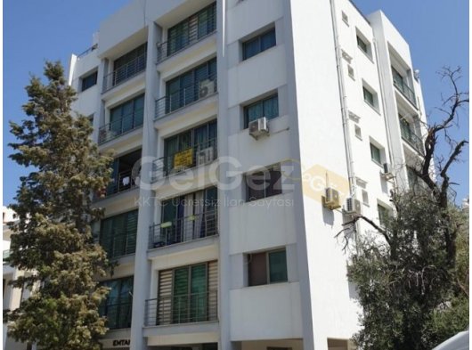 Girne merkezde 1+1 satılık daire