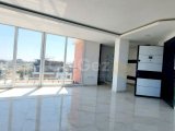 GIRNE MERKEZDE SATILIK 2+1 PENTHAUSE DAIRE