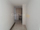 Girne merkezde satılık dağ ve deniz manzaralı penthouse