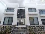 Girne Karşıyakada satılık 1+1 penthouse