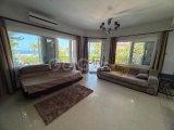 Girne Lapta'da satılık 3+1 daire