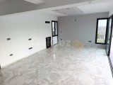 GIRNE LAPTA 3+1 SATILIK OZEL HAVUZLU VILLA