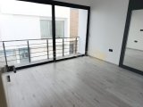 GIRNE LAPTA 3+1 SATILIK OZEL HAVUZLU VILLA