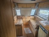 Güneş panelli 5 kişilik karavan