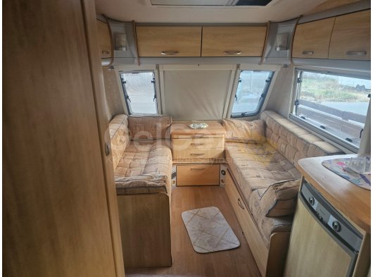 Güneş panelli 5 kişilik karavan