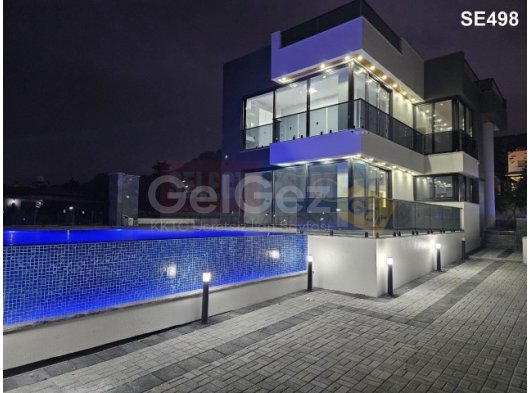 ÖZEL HAVUZLU MODERN VİLLA