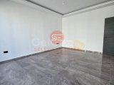 Çatalköy'de Deniz ve Dağ Manzaralı 4+1 Lüks Villa