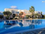 Esentepe Turtle Bay Village'da Geniş 2 Yatak Odalı Penthouse Daire