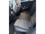 Mercedes CLA 200