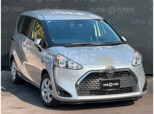 2022 TOYOTA SİENTA X