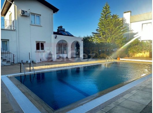 10X5M HAVUZLU DEV VİLLA