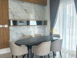 Girne'de 4 Yatak Odalı Lüks Denize Sıfır Villa