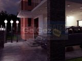 Karşıyaka'da Havuzlu Lüks Müstakil Villa