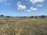 ÇAYIROVA'DA 641M2'LİK ARSA