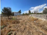 Yarkoy'da 626 m² Arsa Köşe Parsel