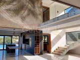 DOĞA İLE İÇ İÇE - Yeşiltepe'de Ultra Lüks Villa
