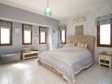 Havuzlu Lüks Villa - Esentepe