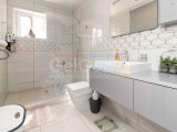 Havuzlu Lüks Villa - Esentepe