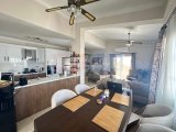 Girne Merkezde Geniş Teraslı Penthouse