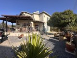Havuzlu Villa - Tasınmaya hazır