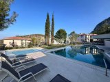 Kyrenia Vineyard Retreat | Toscana Esintili Lüks Daireler