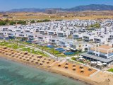 Long Beach’te Denize Sıfır Villa